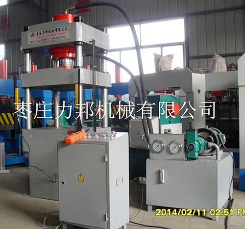 80吨三梁撸撸午夜视频实物图