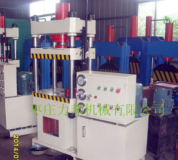 100吨三梁撸撸午夜视频实物图