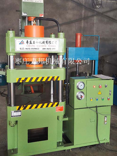 枣庄撸撸网站视频机械有限公司<撸撸午夜视频换油前要检查清理油箱